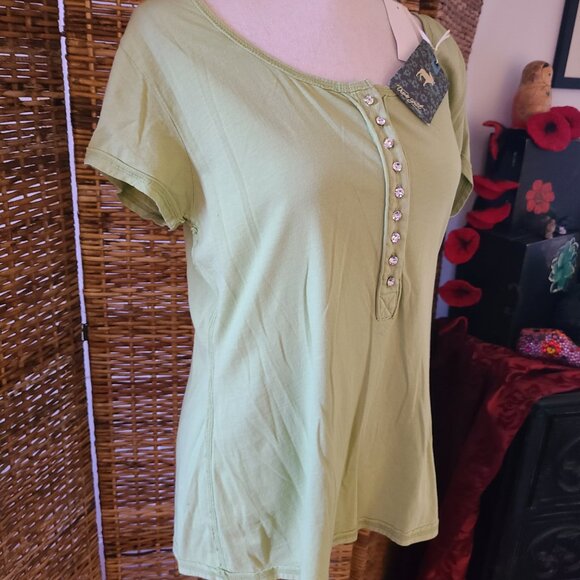 NWT True Grit Green Blouse Rhinestone Buttons Cap Sleeve Black SZ Large - Picture 3 of 4